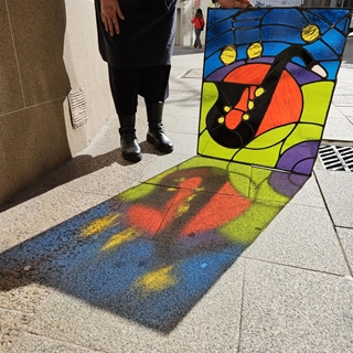 Saxófono - encargo vidrio emplomado - Imagen 2